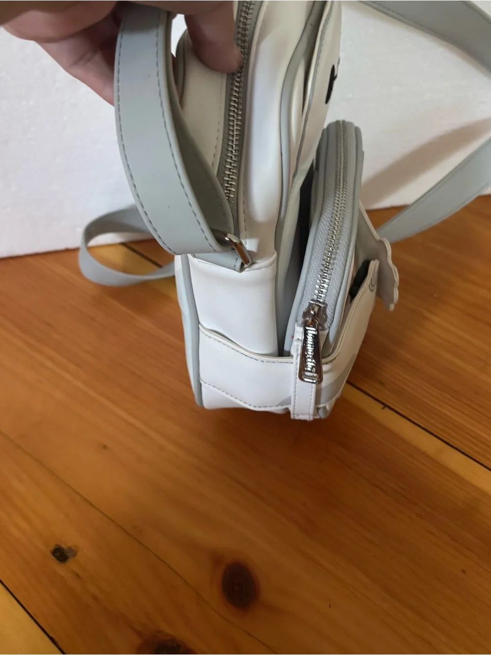 Loungefly Disney Big Hero 6 Baymax Mochi Crossbuddies Crossbody Bag